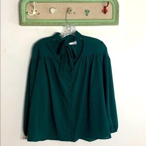 Time And Tru Tie Front Relaxed emerald Green Blouse Small women’s new w tags